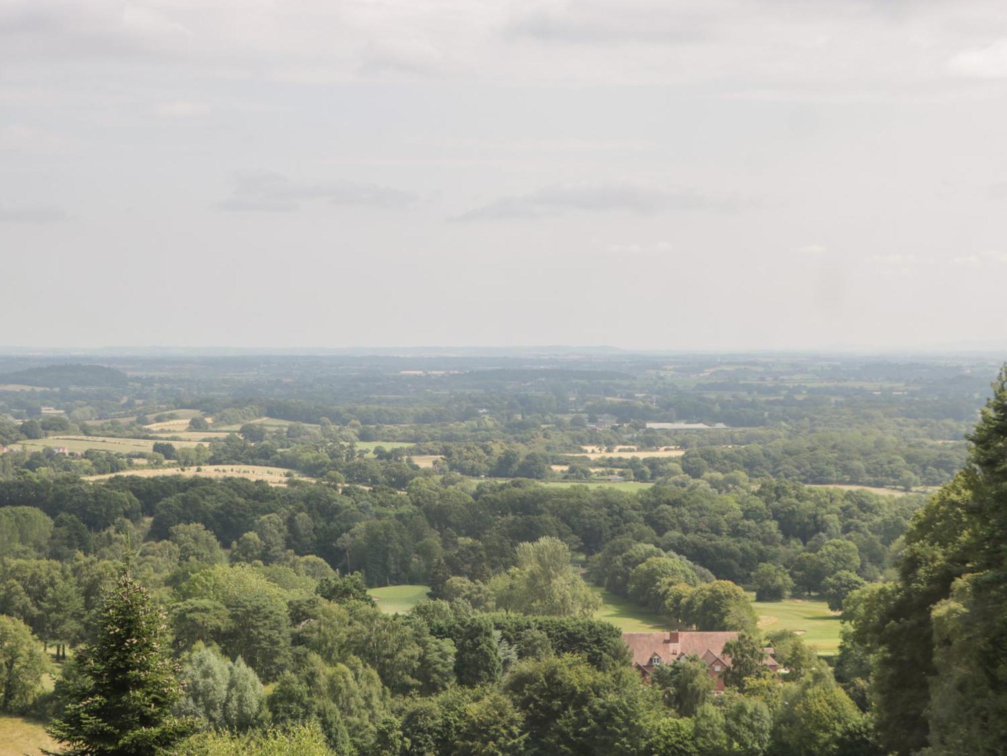 Amazing View Lejlighed Malvern Wells Eksteriør billede